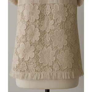 Women's Umgee‎ Beige Short Sleeve Fringe Lace Top with raw edge hem. S